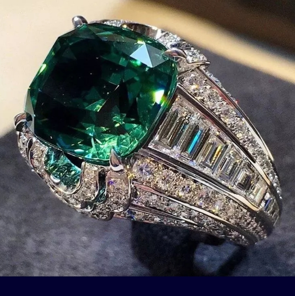 Diamond Ring - Picture 4 of 5